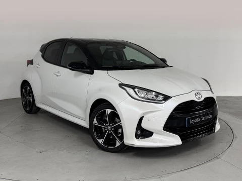 Toyota Yaris 1.5 130H Premiere Edition