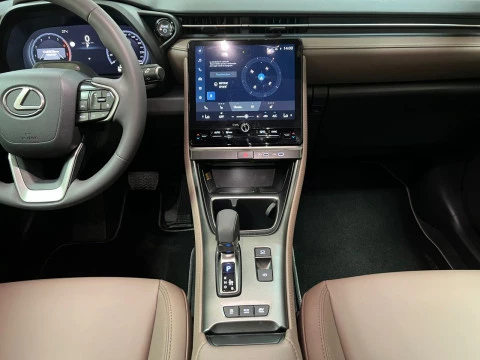 Lexus LBX 1.5 136cv HEV Elegant+