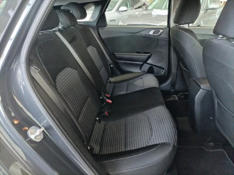 Kia Ceed 1.0 T-GDi 74kW (100CV) Drive