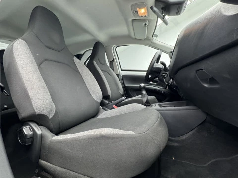Toyota Aygo X Cross 1.0 VVT-I 72CV Play