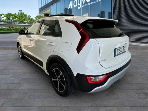 Kia Niro 1.6 GDi HEV 104kW (141CV) Concept