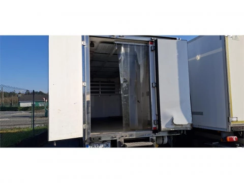 Nissan NT 500 7.500 KG