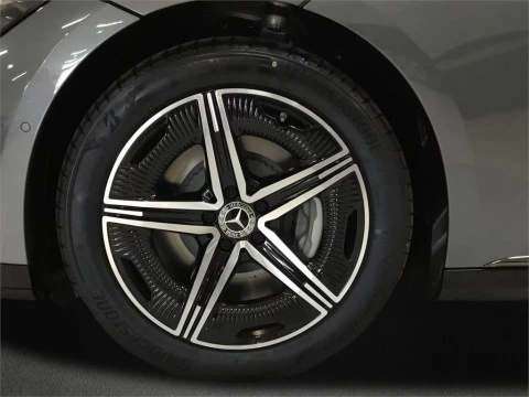 Mercedes-Benz EQE EQE 350