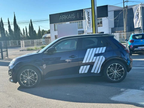 Renault R5 E-Tech Renault 5 E-Tech Iconic cinq autonomia confort 110 kW