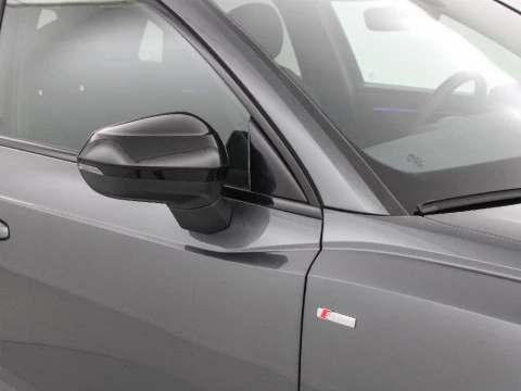 Audi Q3 2.0 35 TDI S TRONIC BLACK LINE 150 5P