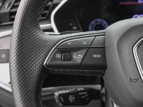 Audi Q3 2.0 35 TDI S TRONIC BLACK LINE 150 5P