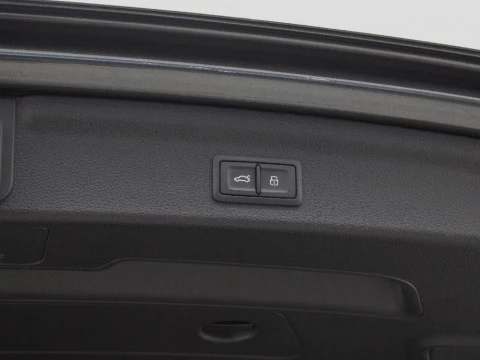 Audi Q3 2.0 35 TDI S TRONIC BLACK LINE 150 5P