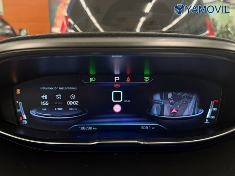 Peugeot 5008 1.2L PureTech SANDS Active EAT8 96 kW (130 CV)