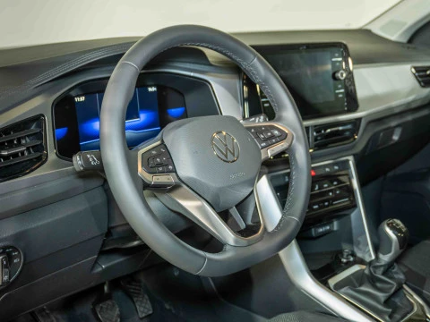 Volkswagen T-Roc Life 1.5 TSI 110kW (150CV)