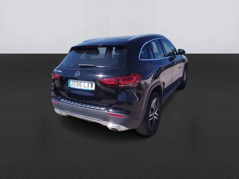 Mercedes-Benz GLA 200 D