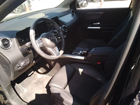Mercedes-Benz GLA 200 D