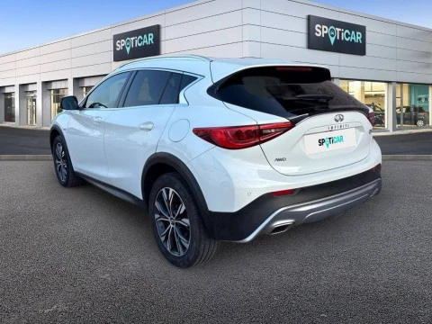 Infiniti QX30 2.2D PREMIUM 7DCT AWD