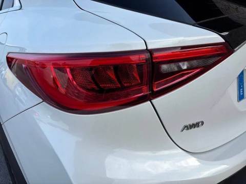 Infiniti QX30 2.2D PREMIUM 7DCT AWD