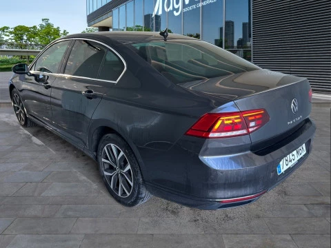 Volkswagen Passat Executive 2.0 TDI 110kW (150CV)