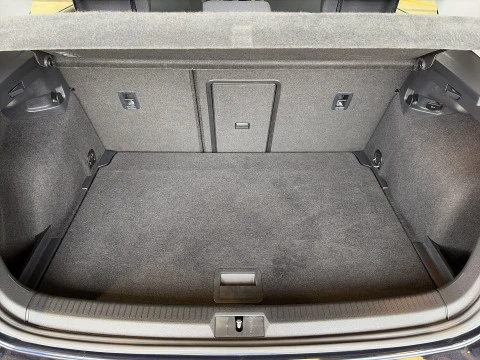Volkswagen Golf Advance 1.6 TDI BMT 77 kW (105 CV)