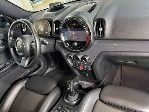 MINI Countryman Cooper D 110 kW (150 CV)