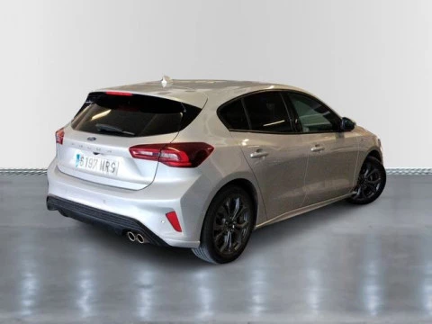 Ford Focus 1.0 Ecoboost MHEV 92kW ST-Line