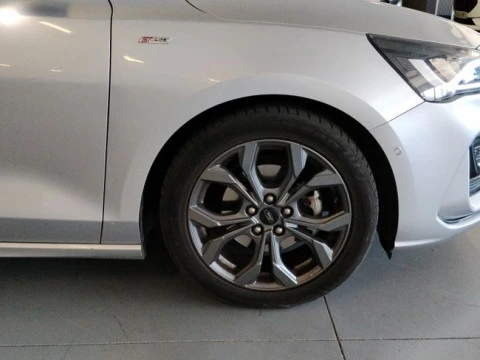 Ford Focus 1.0 Ecoboost MHEV 92kW ST-Line