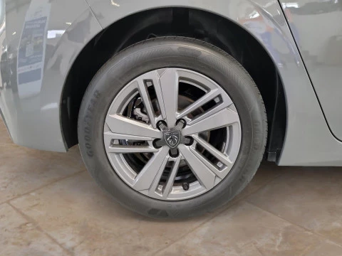 Peugeot 308 5P Style PureTech 130 S&S EAT8
