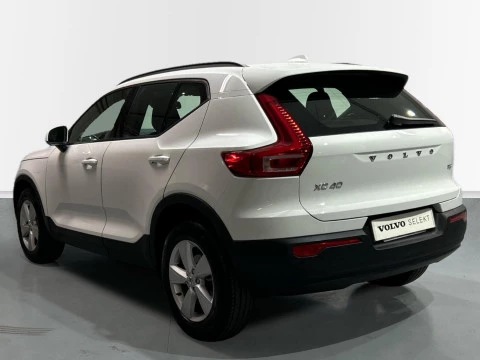 Volvo XC40 1.5 T3 MOMENTUM CORE 163 5P