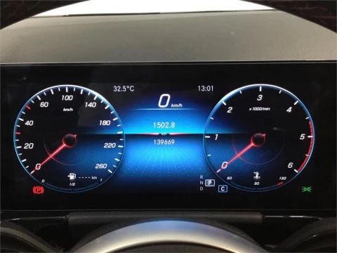 Mercedes-Benz GLA 200 D