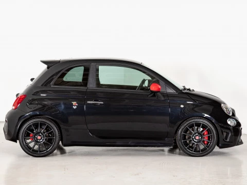 Abarth 500 595 Competizione 1.4 16v T-Jet 132kW E6