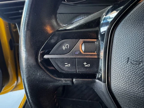 Peugeot 208 Active PureTech 75 S&S