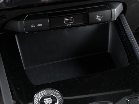 Kia Niro 1.6 GDi HEV 102kW (139CV) Drive