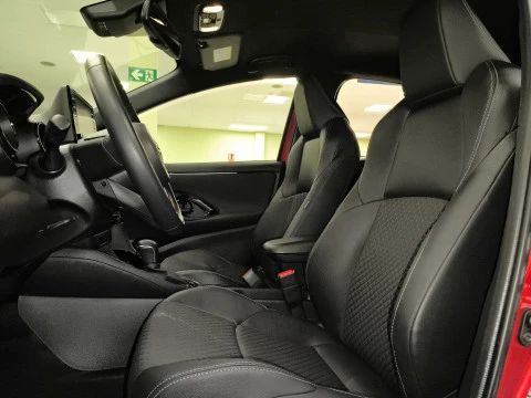 Toyota Yaris 1.5 120H Style Plus 85 kW (116 CV)