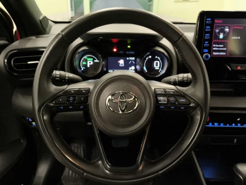 Toyota Yaris 1.5 120H Style Plus 85 kW (116 CV)