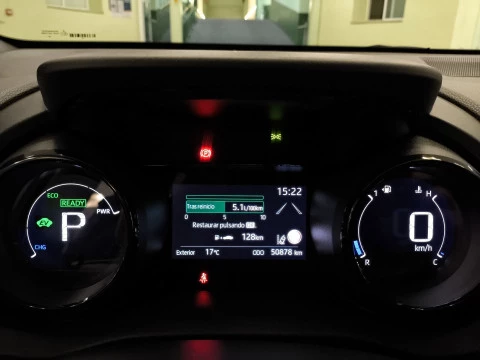 Toyota Yaris 1.5 120H Style Plus 85 kW (116 CV)