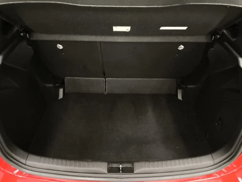 Toyota Yaris 1.5 120H Style Plus 85 kW (116 CV)