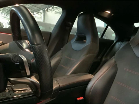 Mercedes-Benz CLA 200 D DCT