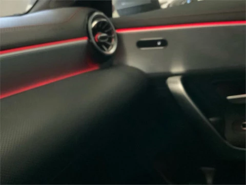 Mercedes-Benz CLA 200 D DCT