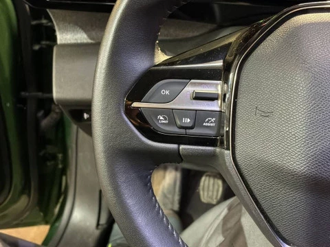 Peugeot 308 5P Allure PureTech 130 S&S MAN