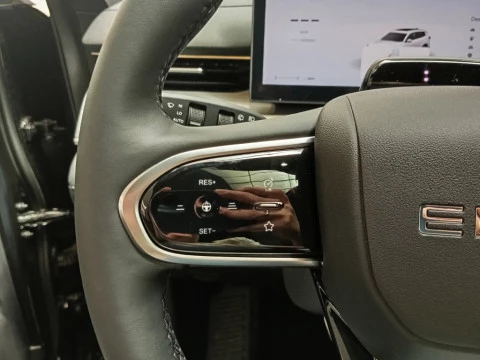 EBRO S800 1.6 TGDI Luxury 7 DCT