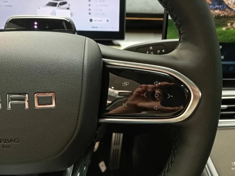 EBRO S800 1.6 TGDI Luxury 7 DCT