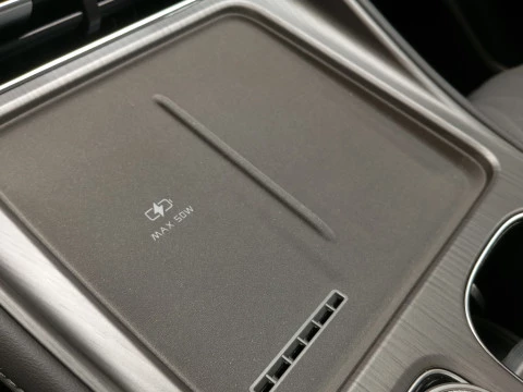 EBRO S800 1.6 TGDI Luxury 7 DCT