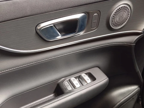 EBRO S800 1.6 TGDI Luxury 7 DCT