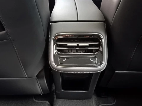 EBRO S800 1.6 TGDI Luxury 7 DCT