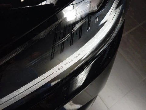 EBRO S800 1.6 TGDI Luxury 7 DCT