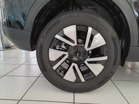 Opel Frontera 1.2T XHT HYBRID 145CV GS EDCT 5P