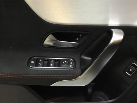 Mercedes-Benz CLA 200 D DCT Shooting Brake