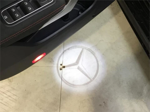 Mercedes-Benz CLA 200 D DCT Shooting Brake