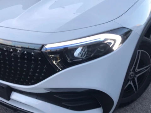 Mercedes-Benz EQB  250+