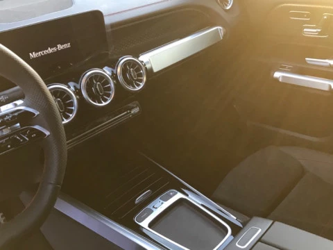 Mercedes-Benz EQB  250+