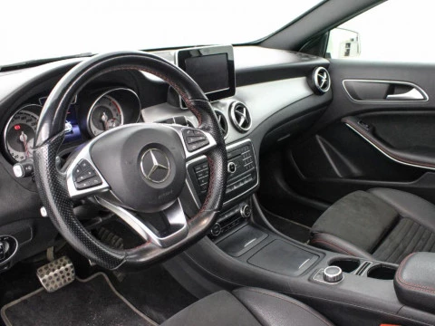 Mercedes-Benz Clase GLA GLA 200 D AUT.