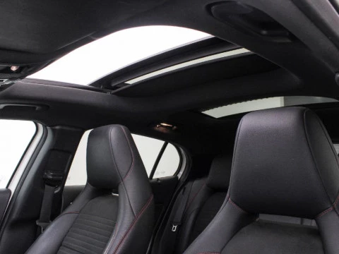 Mercedes-Benz Clase GLA GLA 200 D AUT.