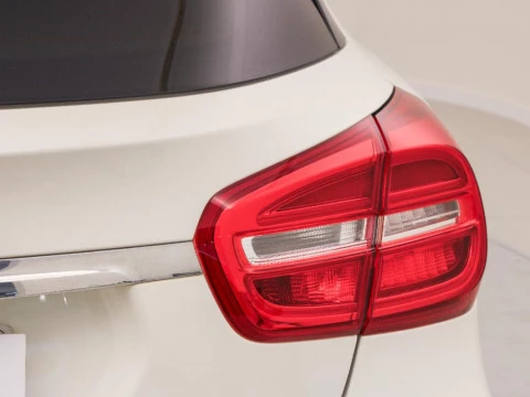 Mercedes-Benz Clase GLA GLA 200 D AUT.
