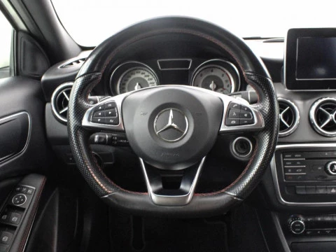 Mercedes-Benz Clase GLA GLA 200 D AUT.